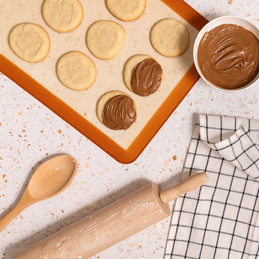 hazelnut spread on cookies