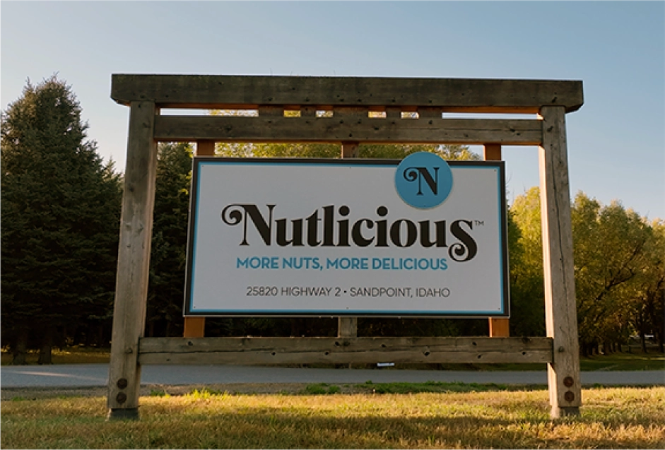 nutlicious sign